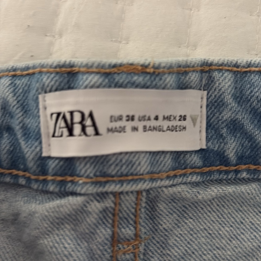 Zara Shorts - Picture 3 of 5